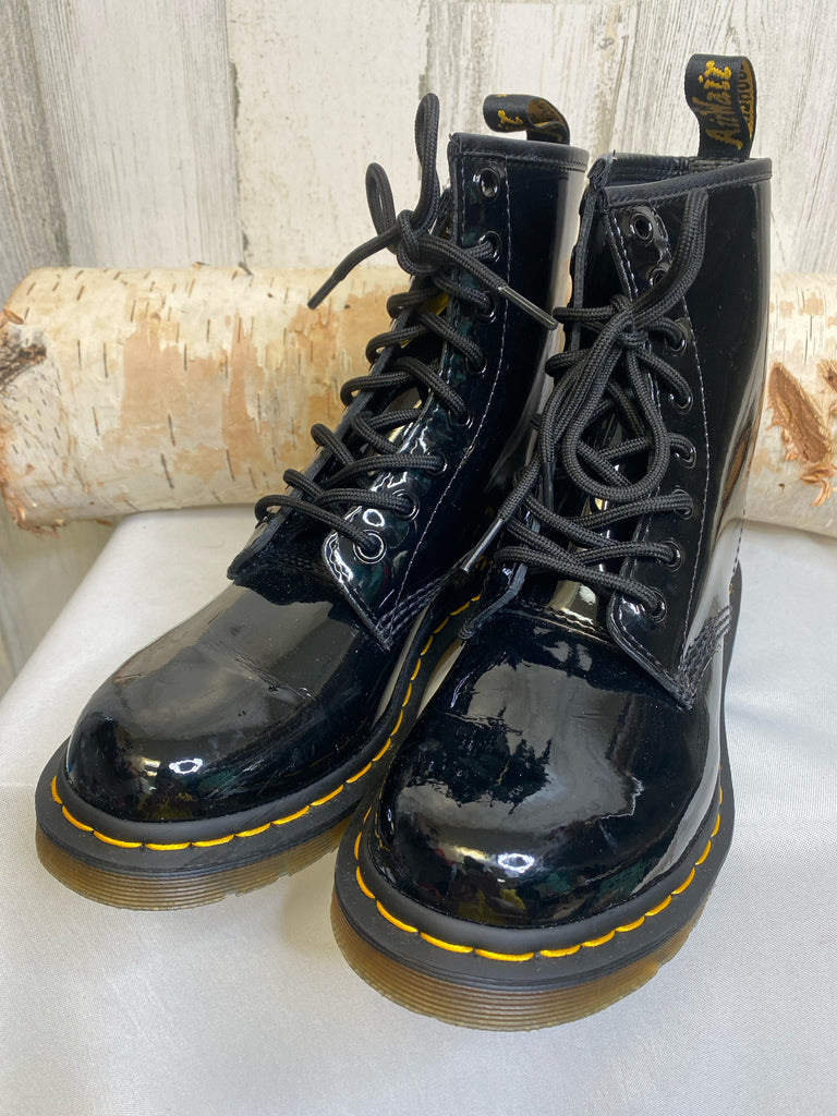 Dr. Martens Size 7 Black Boots