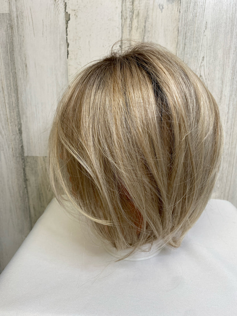 Raquel Welch Blonde Wig