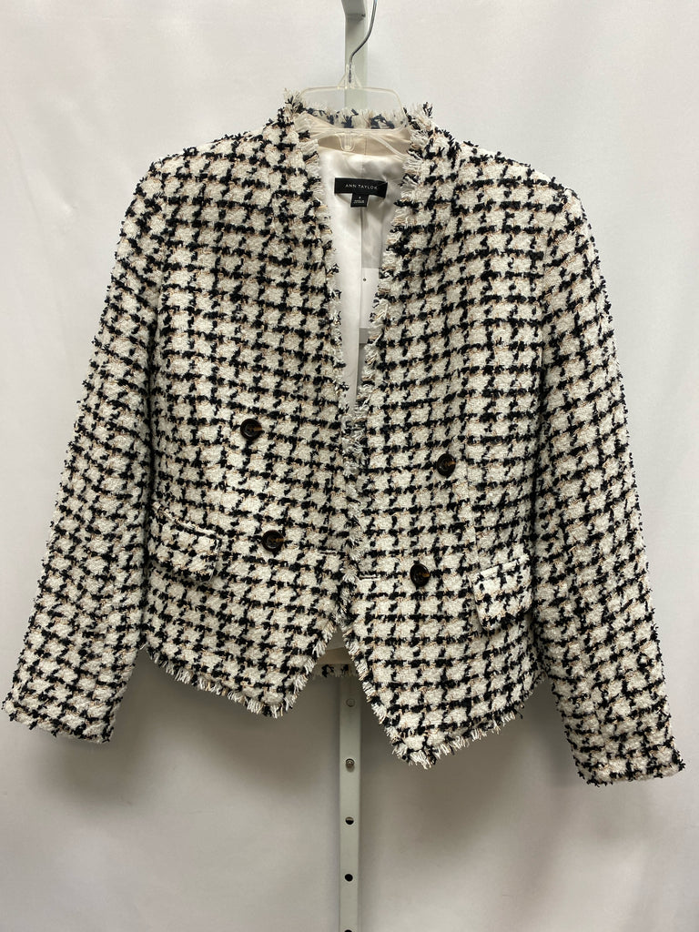 Size 8 Ann Taylor Cream Jacket/Outerwear