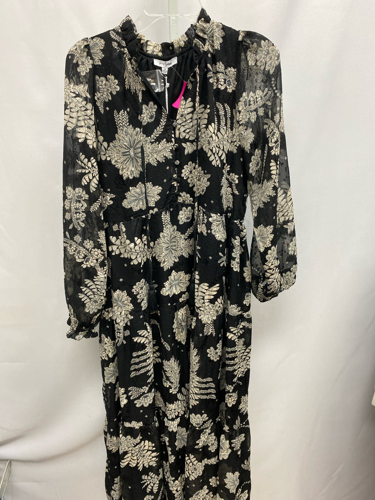 Size Medium Black Floral Long Sleeve Dress