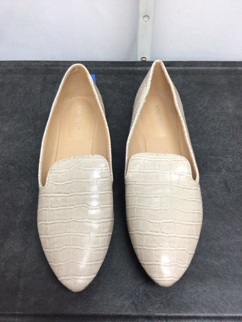 Nine West Size 10 Tan Loafers