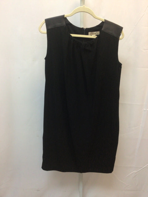 Burberry Size 8 Black Designer Dress