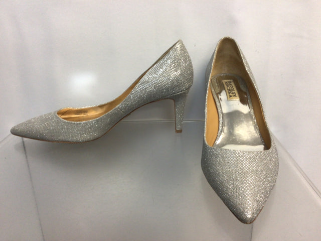 Badgley Mischka Size 10 Silver Designer Shoe