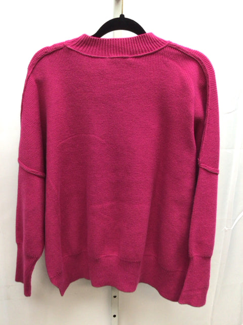 Size Small Hot Pink Long Sleeve Sweater