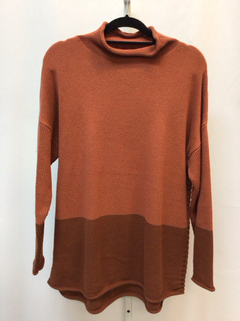 Tahari Size 1X Rust Long Sleeve Sweater
