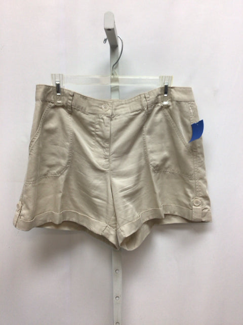 Vince Camuto Size 10 Gray Shorts