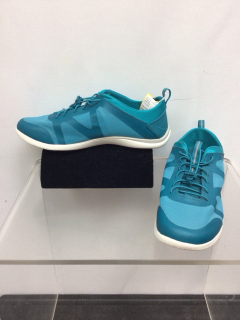 Lands End Size 11 Turquoise Sneakers