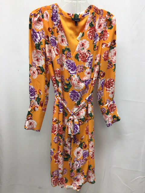 Size XS WhoWhatWear Yellow Floral Long Sleeve Dress