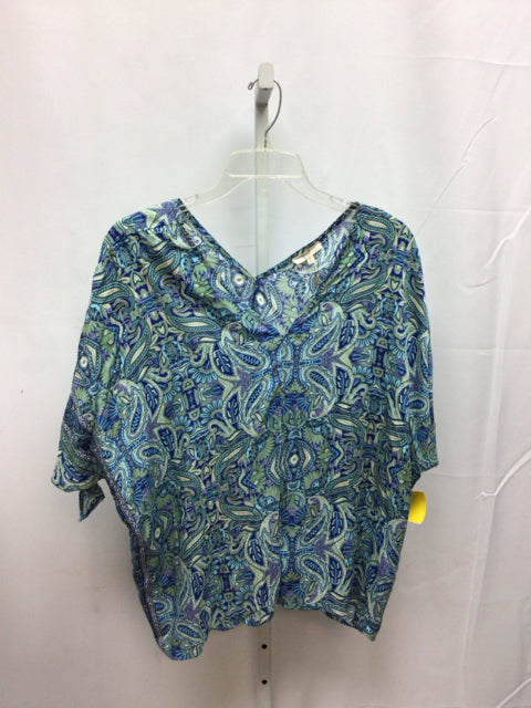 easel Size Small Blue Paisley Short Sleeve Top