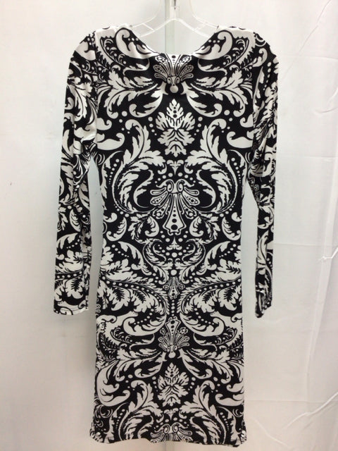 Size Medium Inc Black/White Long Sleeve Dress