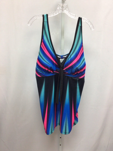 Size 2X Black/Multi Swimsuit Top Only