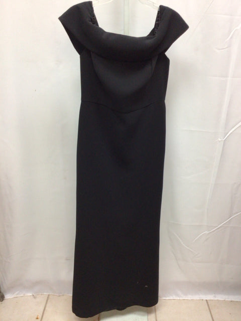 Size Medium Calvin Klein Black Sleeveless Dress