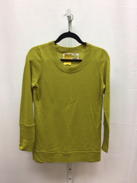 Max Studio Size Medium Green Long Sleeve Sweater
