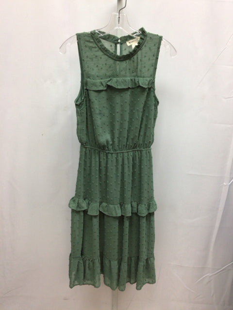 Size Small monteau Olive Sleeveless Dress