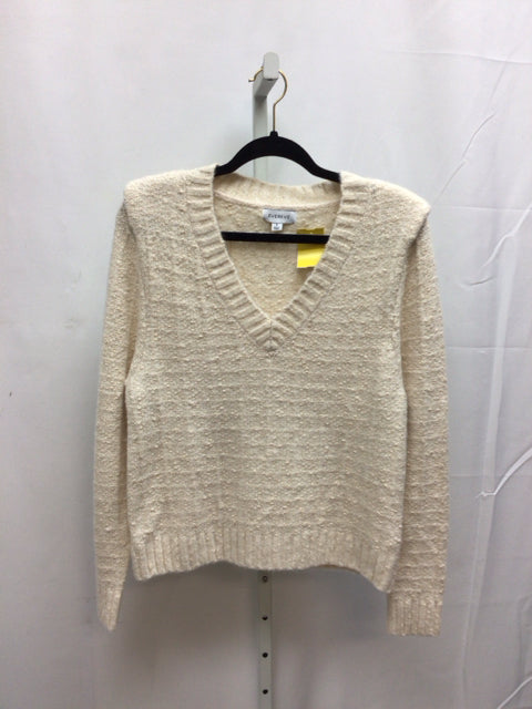 Evereve Size Small Cream/Gold Long Sleeve Sweater