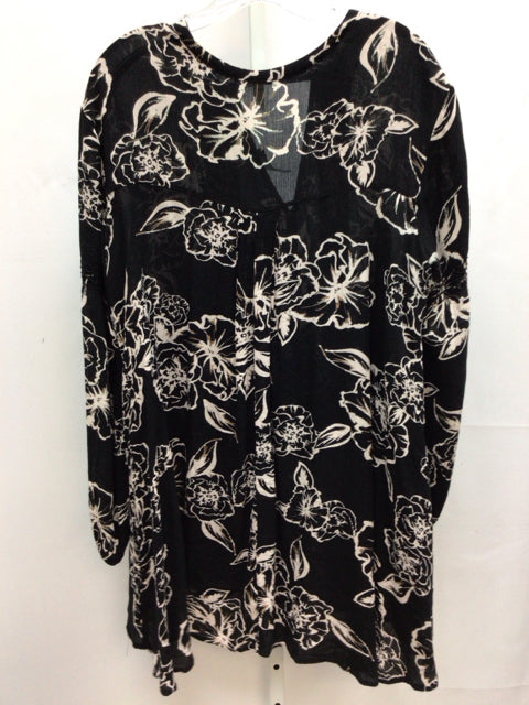 Free People Size Small Black Floral Long Sleeve Tunic