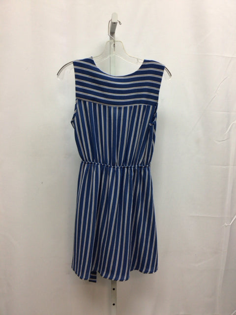 Size Small monteau Blue/Cream Sleeveless Dress